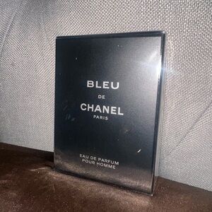 CHANEL Bleu Eau de Parfum - Black